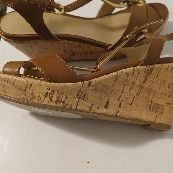 Women's handbags,shoes, - Picture 8 of 8